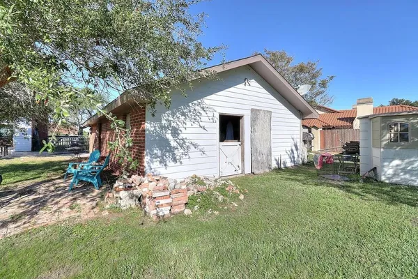 $5,200 | 3417 Newcastle Drive, Corpus Christi, TX 78418