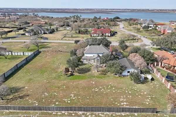 $5,200 | 3417 Newcastle Drive, Corpus Christi, TX 78418