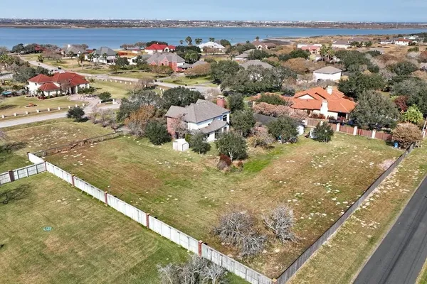 $5,200 | 3417 Newcastle Drive, Corpus Christi, TX 78418