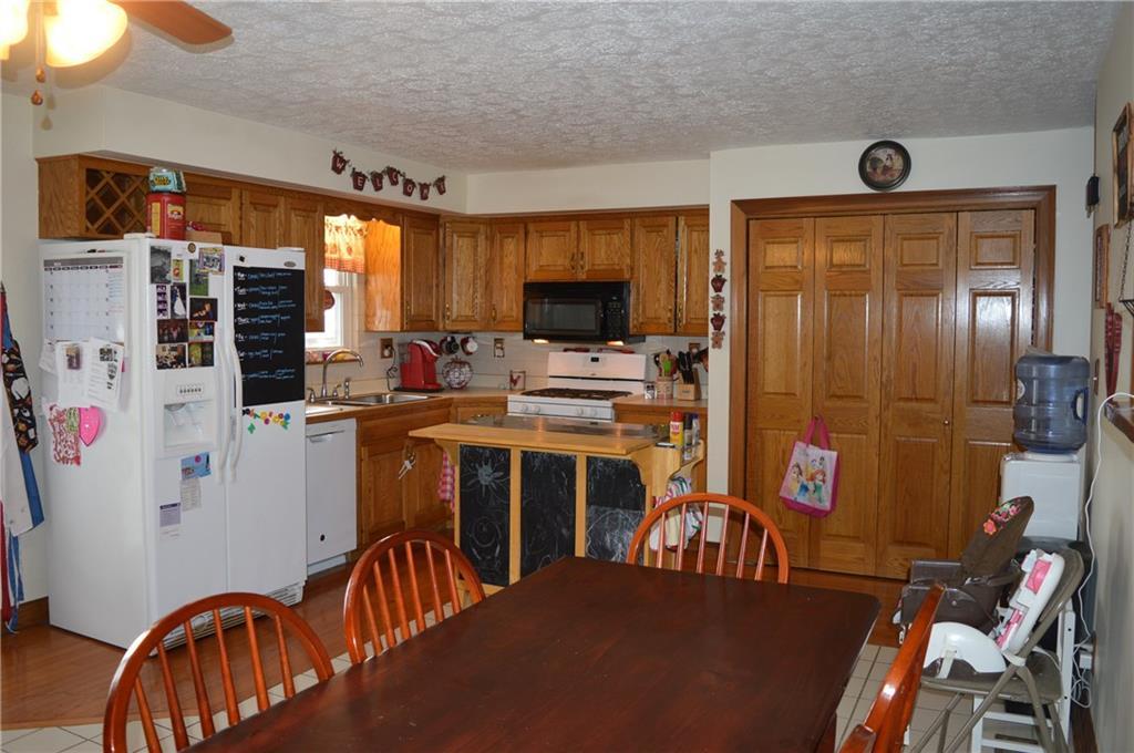 4382 Callahan Road South Vienna, OH 45369 - Photo 8 of 27