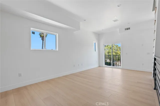$4,196 | 2637 South Garth Avenue, Unit A, Los Angeles, CA 90034