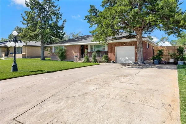 $319,000 | 125 Beverly Drive North, Amarillo, TX 79106