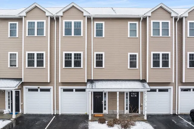 $519,000 | 7 Gorham Street, Unit 36, Chelmsford, MA 01824