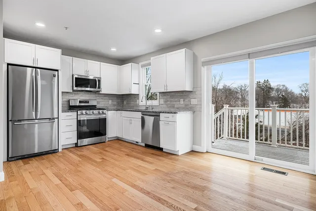 $519,000 | 7 Gorham Street, Unit 36, Chelmsford, MA 01824