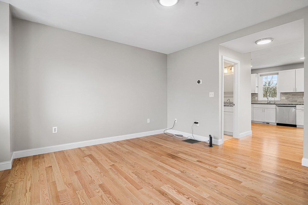 7 Gorham Street, Unit 36 Chelmsford, MA 01824 - Photo 9 of 28