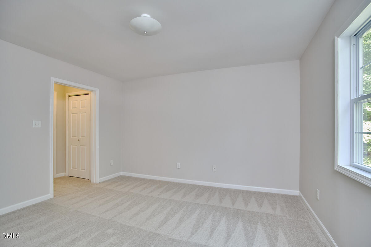 309 Blueridge Road Carrboro, NC 27510 - Photo 31 of 63 065