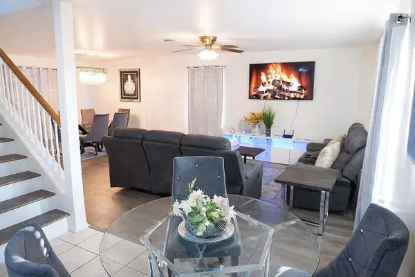 $360,000 | 911 Blue Sky Drive, Arlington, TX 76002