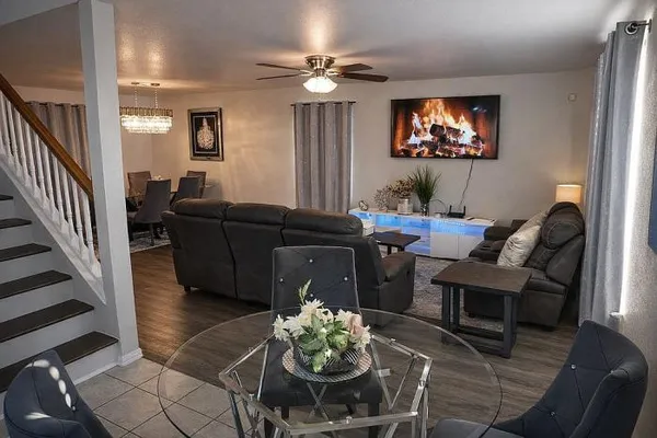 $360,000 | 911 Blue Sky Drive, Arlington, TX 76002