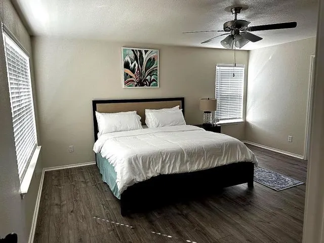 $360,000 | 911 Blue Sky Drive, Arlington, TX 76002