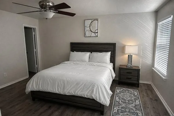 $360,000 | 911 Blue Sky Drive, Arlington, TX 76002