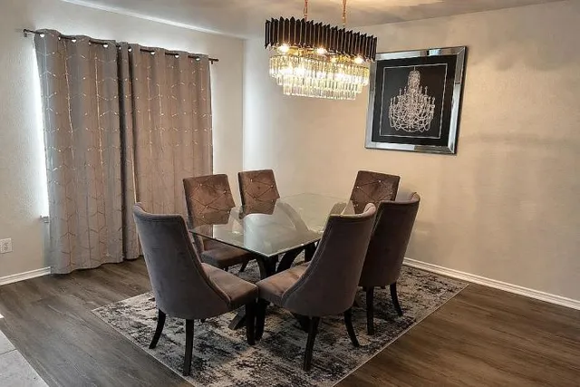 $360,000 | 911 Blue Sky Drive, Arlington, TX 76002