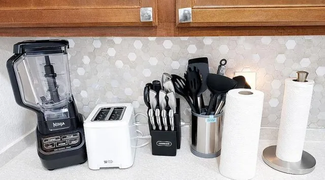 $360,000 | 911 Blue Sky Drive, Arlington, TX 76002