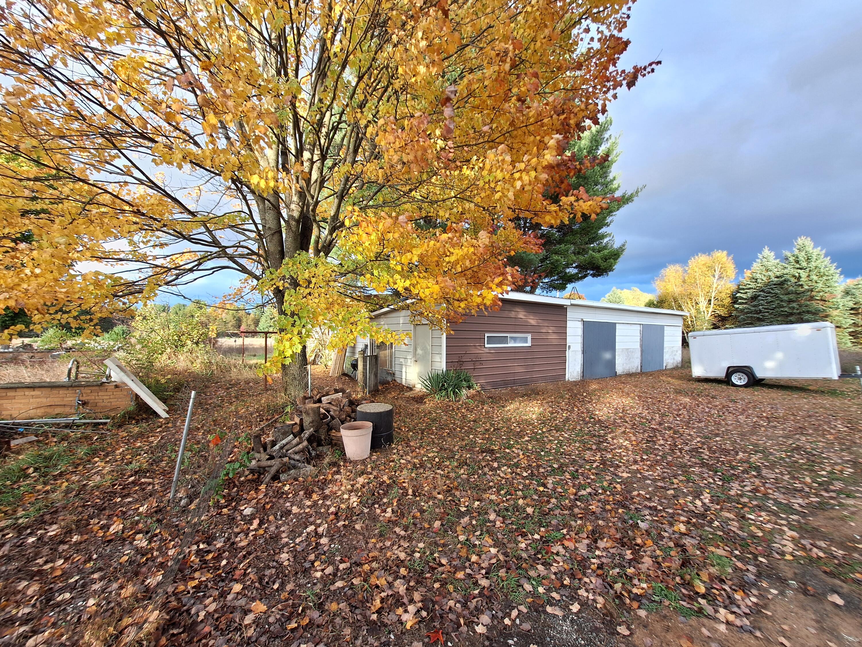 1384 West Chauvez Road Scottville, MI 49454 - Photo 4 of 8 20251024_173331