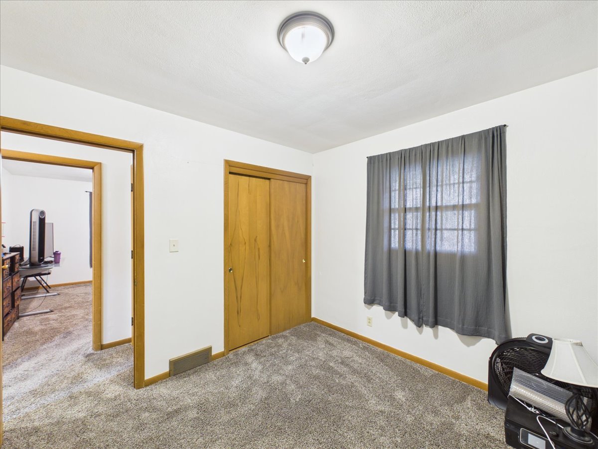 409 Glendale Road Loves Park, IL 61111 - Photo 13 of 49 Gallery Image 13