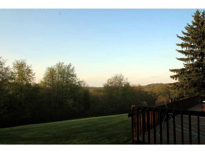 3792 Cedar Ridge Road Allison Park, PA 15101 - Photo 20 of 22 View.