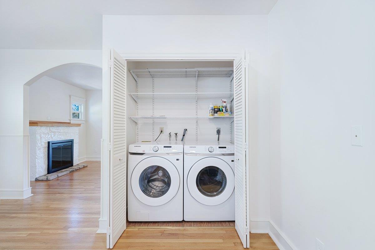 225 Owl Ridge Way Aptos, CA 95003 - Photo 12 of 26 a utility room with dryer and washer