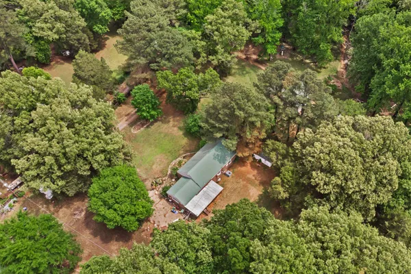 $389,990 | 1147 North Collierville Arlington Road, Collierville, TN 38017