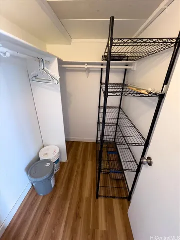 $1,900 | 98-1038 Moanalua Road, Unit 2102, Aiea, HI 96701