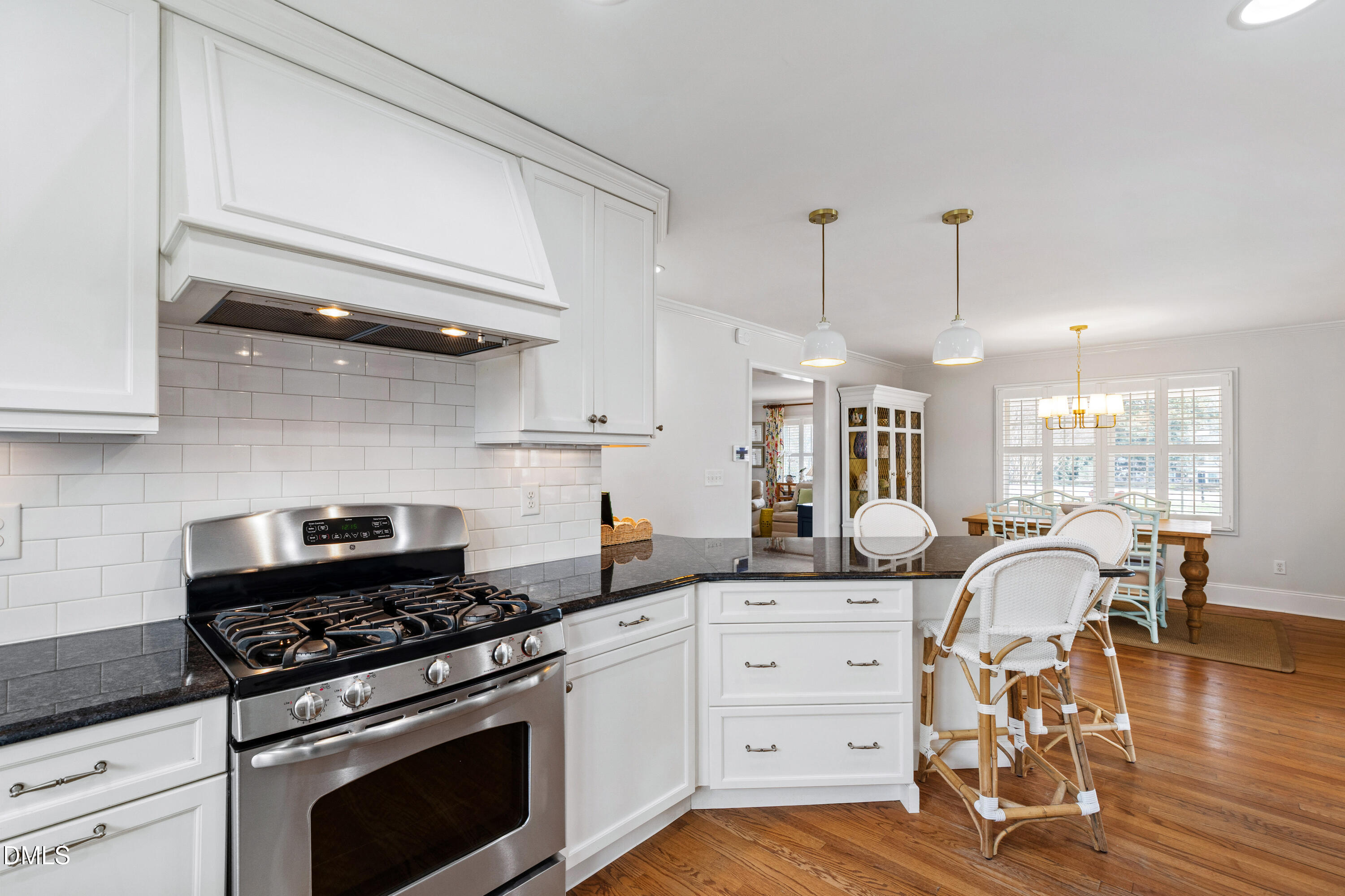 2139 Ridge Road Raleigh, NC 27607 - Photo 21 of 61 Ridge-26