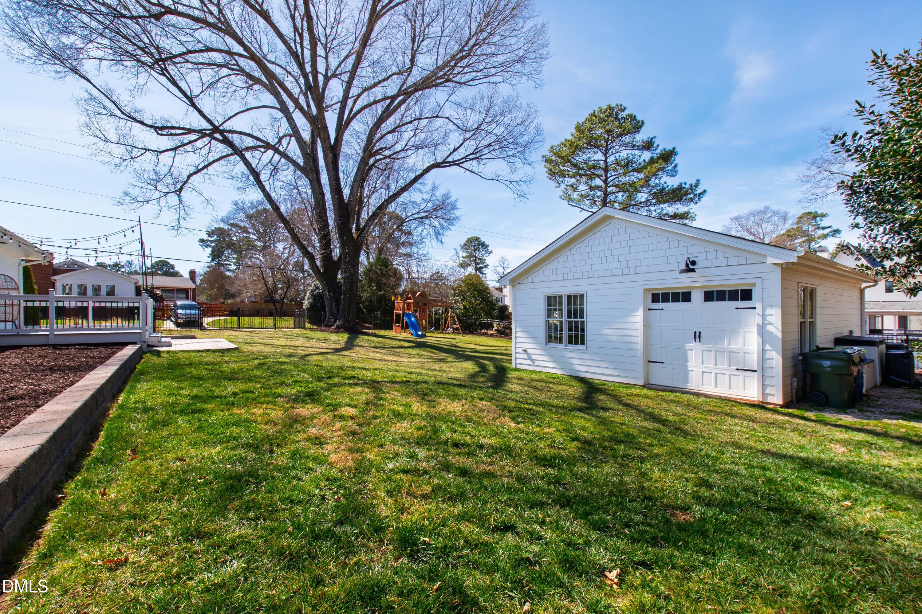 2139 Ridge Road Raleigh, NC 27607 - Photo 57 of 61 Ridge-52