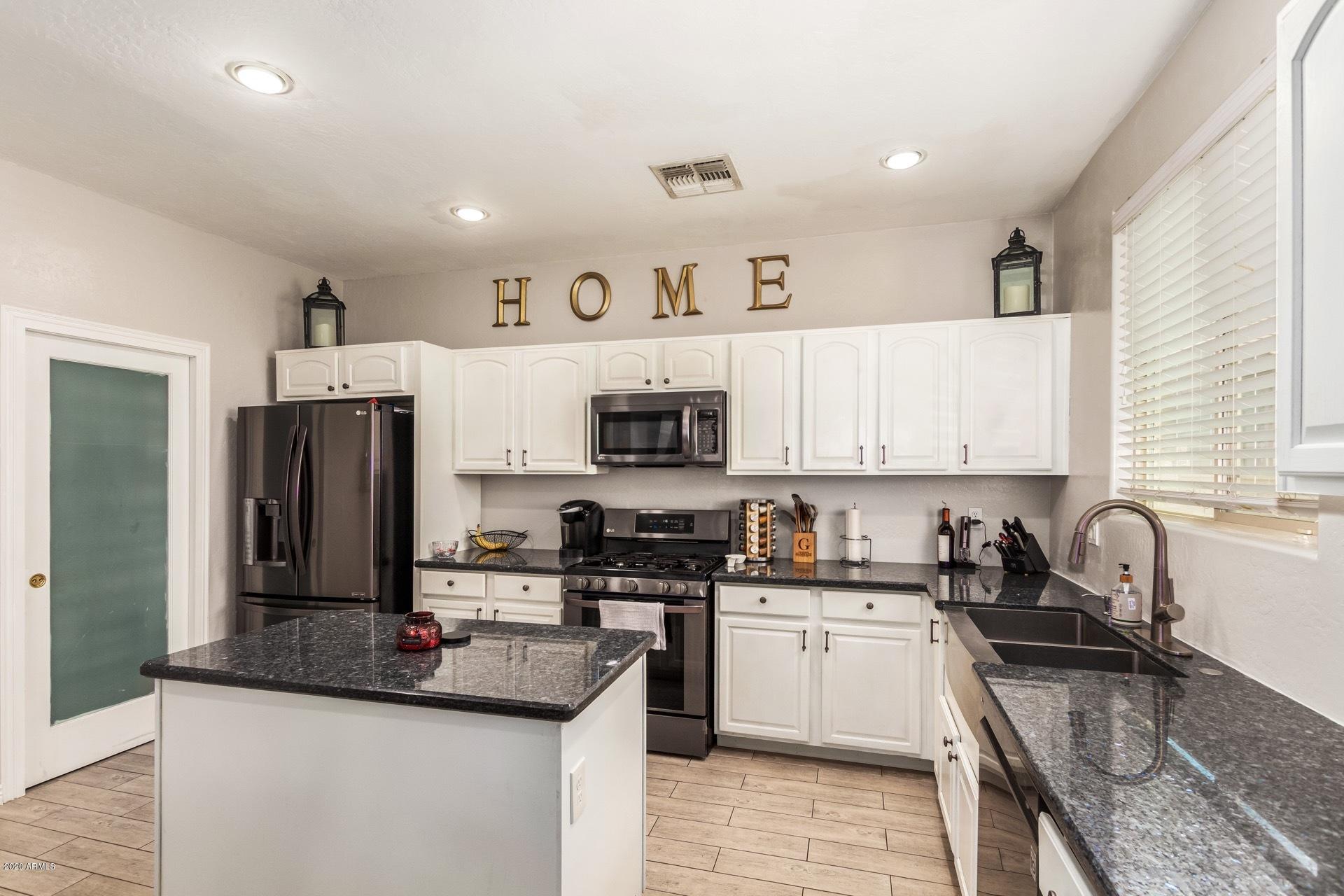 7313 West Darrel Road Laveen, AZ 85339 - Photo 7 of 27 0007-Darrel 9