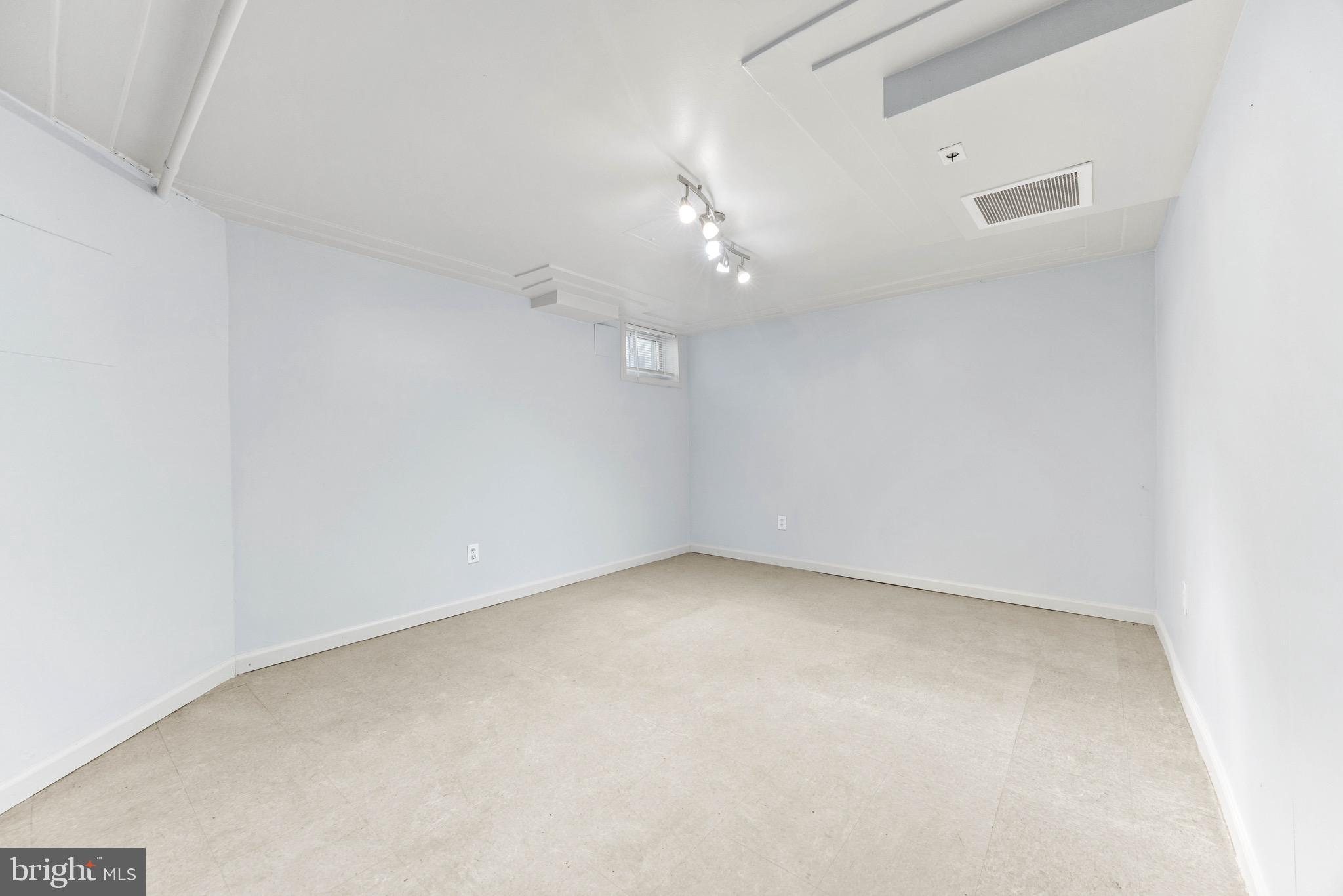 843 Middlesex Road Essex, MD 21221 - Photo 15 of 21 Basement