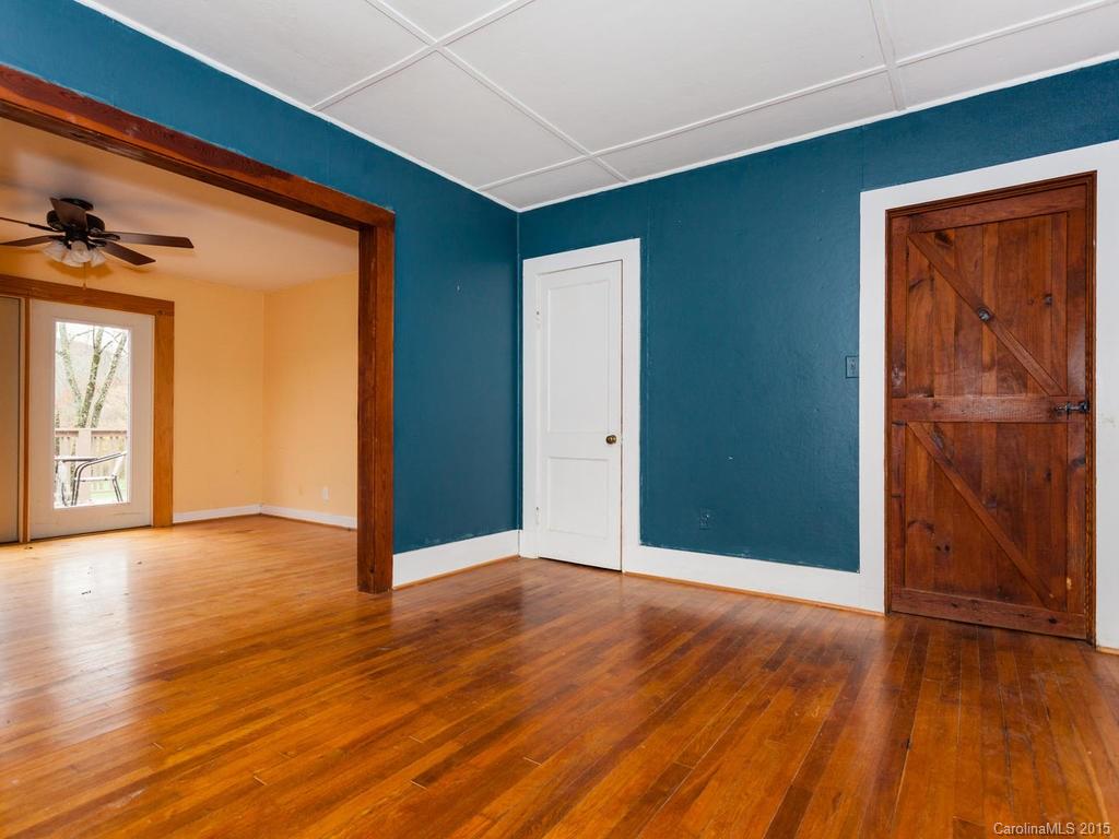 572 Pattys Chapel Road Fletcher, NC 28732 - Photo 11 of 24 Gallery Image 11