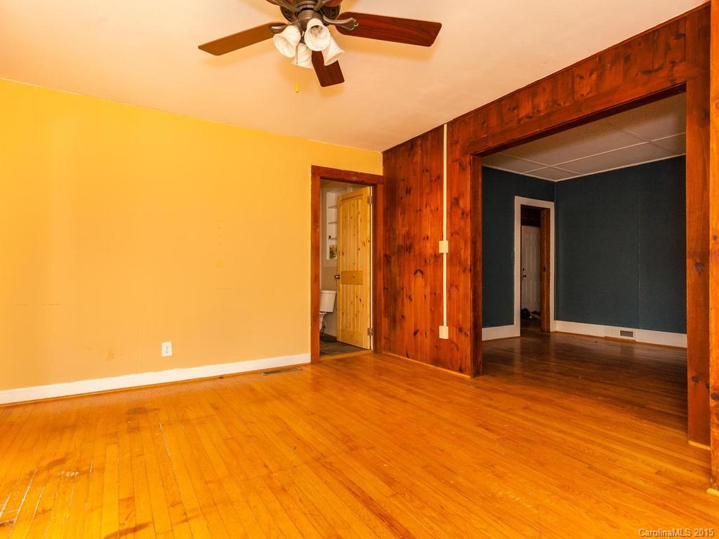 572 Pattys Chapel Road Fletcher, NC 28732 - Photo 9 of 24 Gallery Image 9
