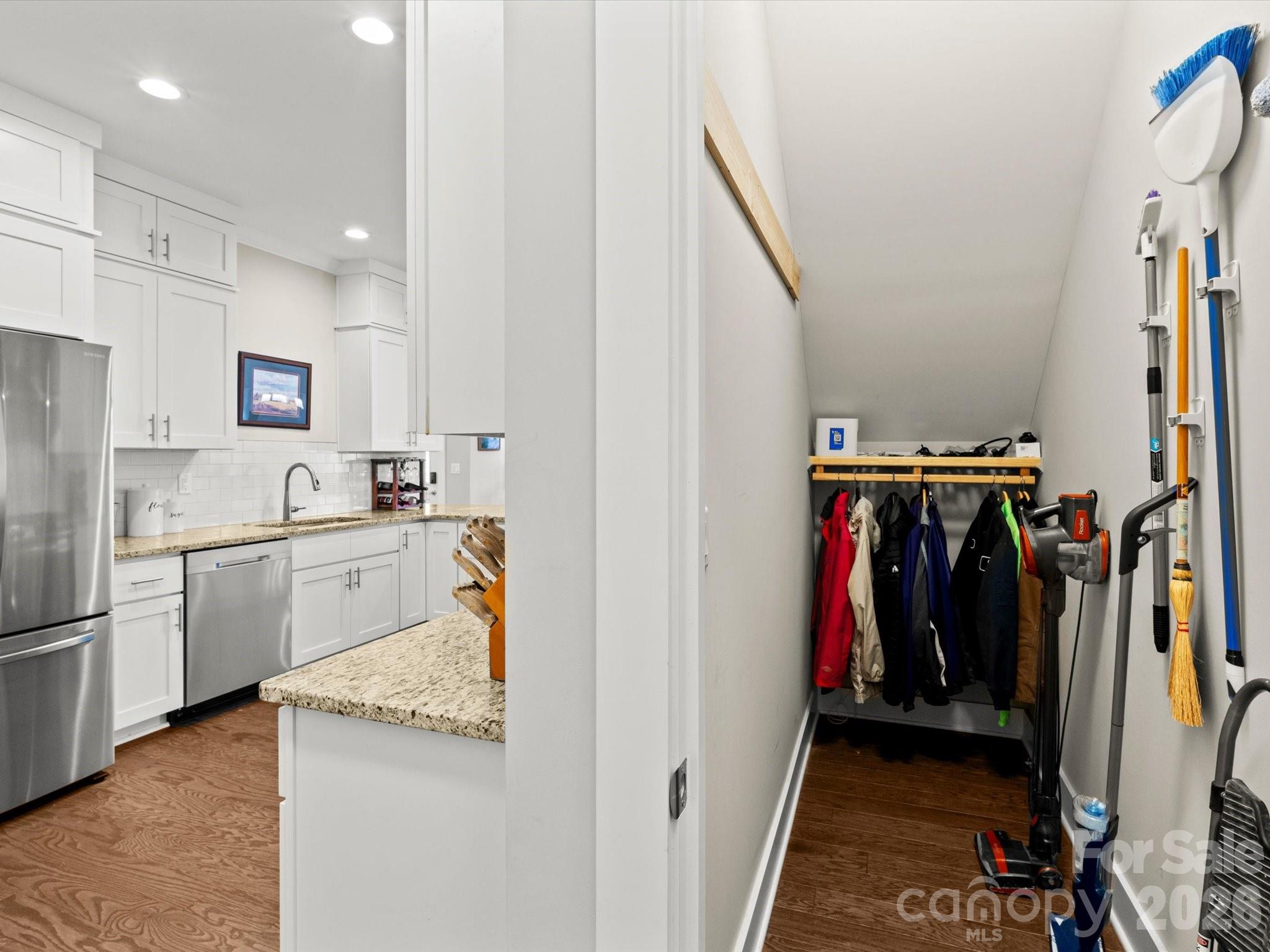 111 Ellis Lane Arden, NC 28704 - Photo 19 of 48