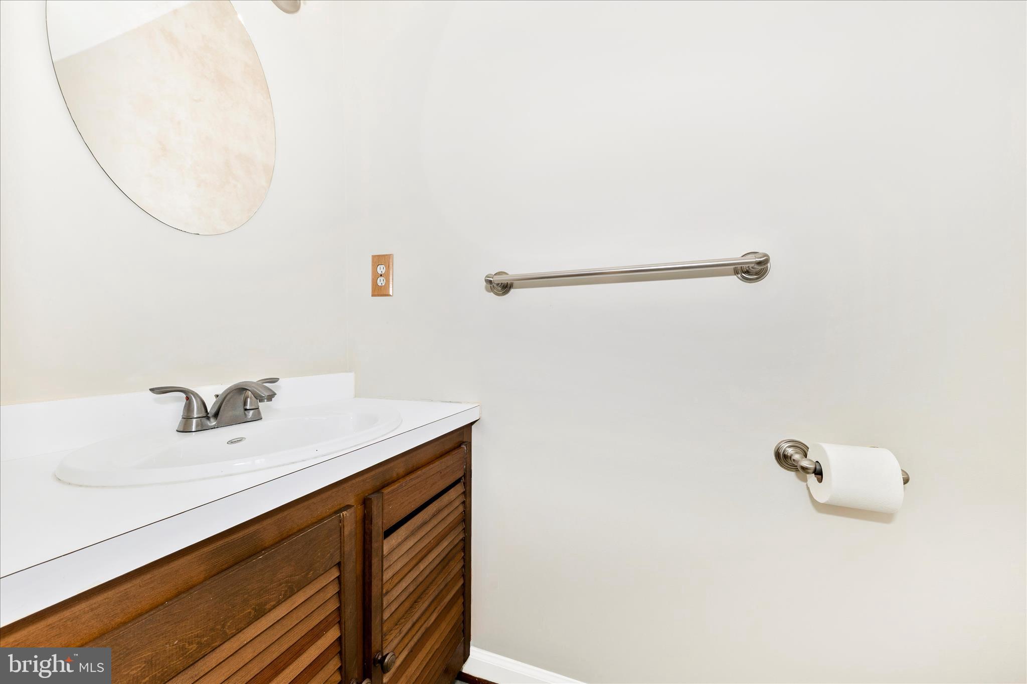 8211 Winter Snow Court Frederick, MD 21702 - Photo 33 of 55 Powder Room