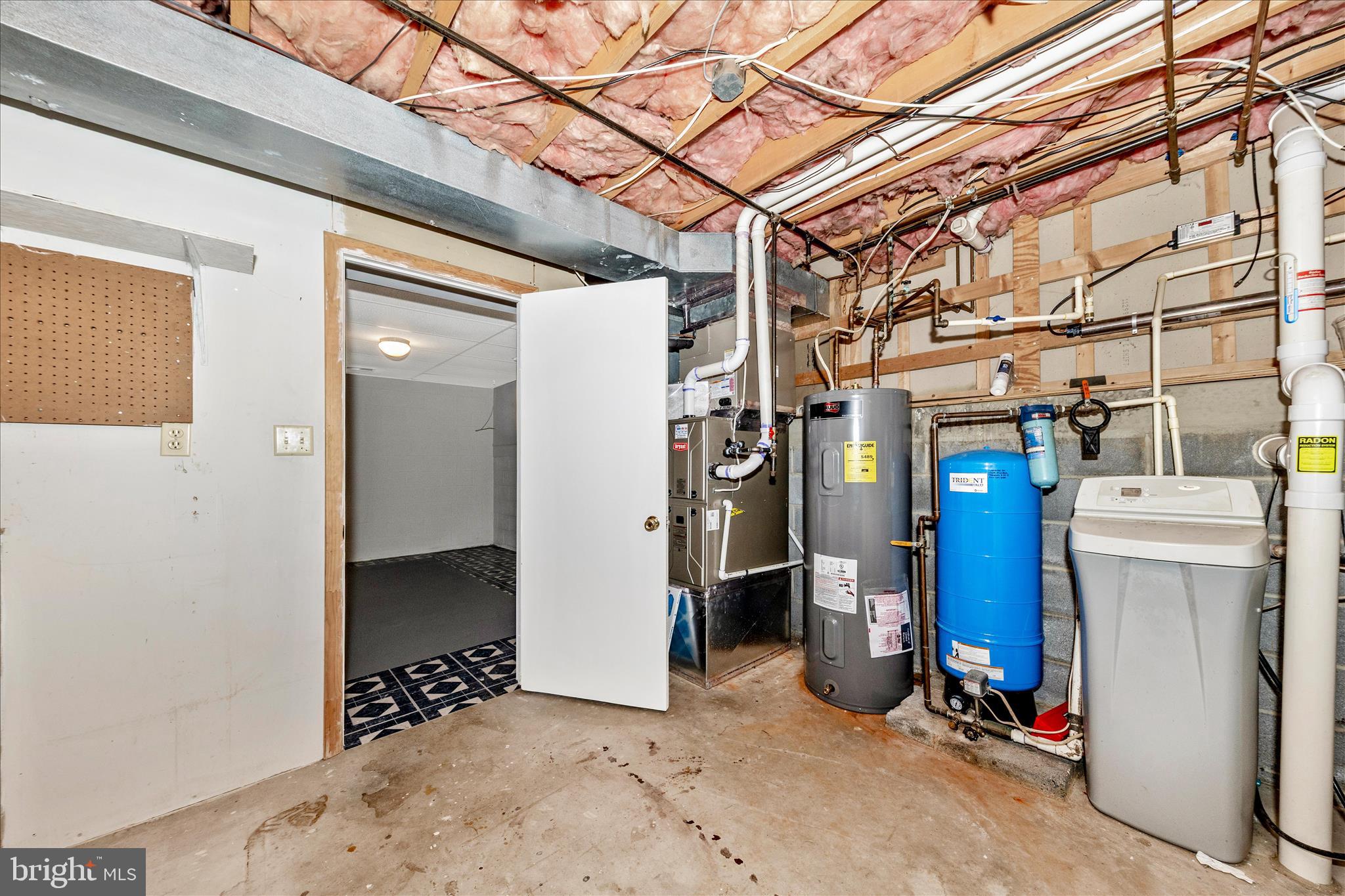 8211 Winter Snow Court Frederick, MD 21702 - Photo 38 of 55 Storage