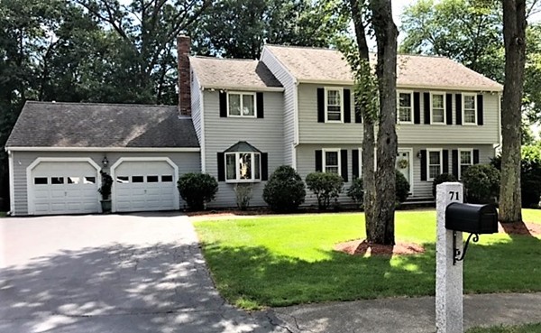 71 Rock Road North Andover, MA 01845 - Photo 1 of 28 Gallery Image 1