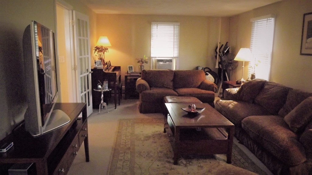 71 Rock Road North Andover, MA 01845 - Photo 8 of 28 Gallery Image 8