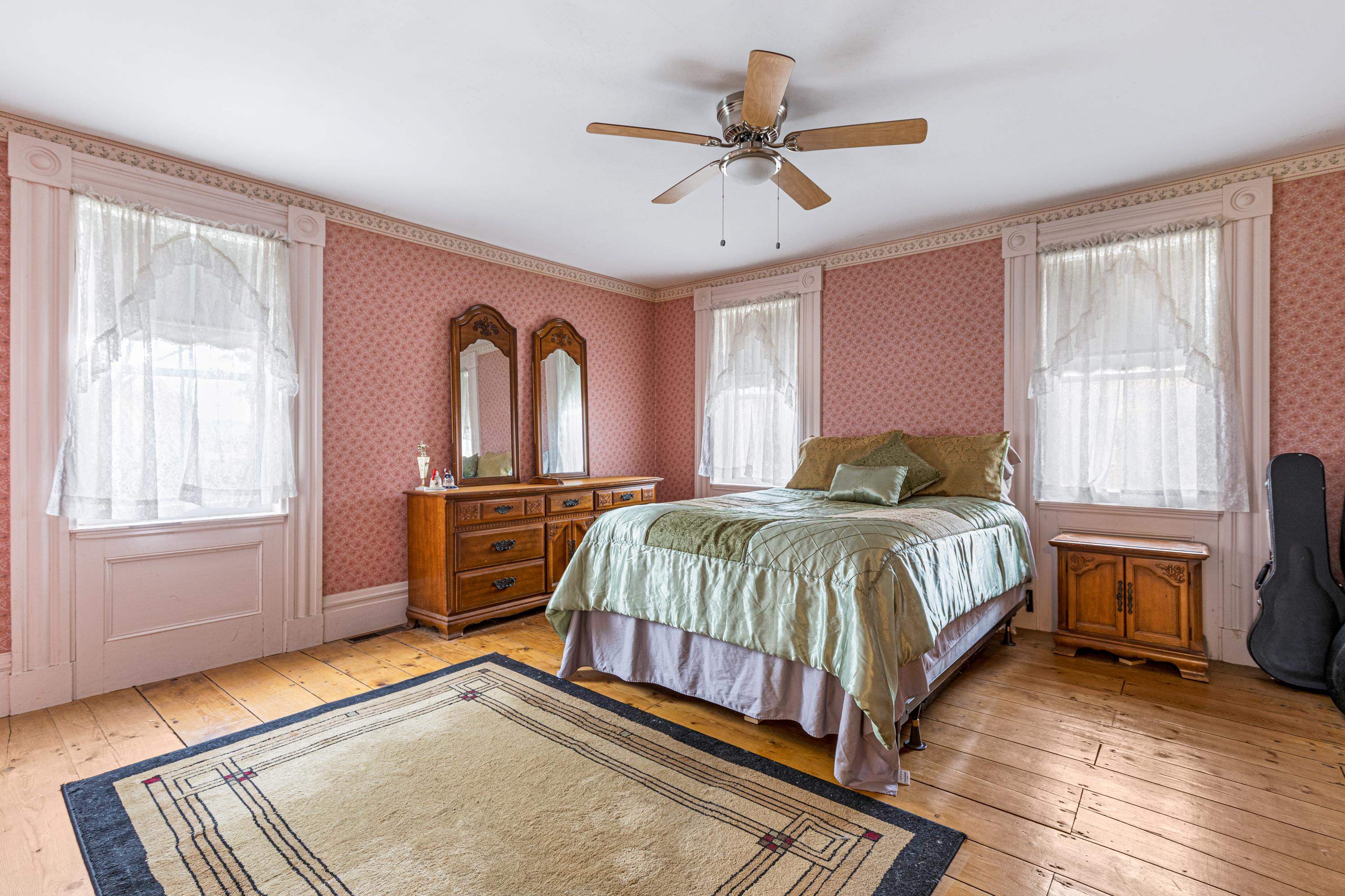 2948 Button Bay Road Vergennes, VT 05491 - Photo 15 of 40