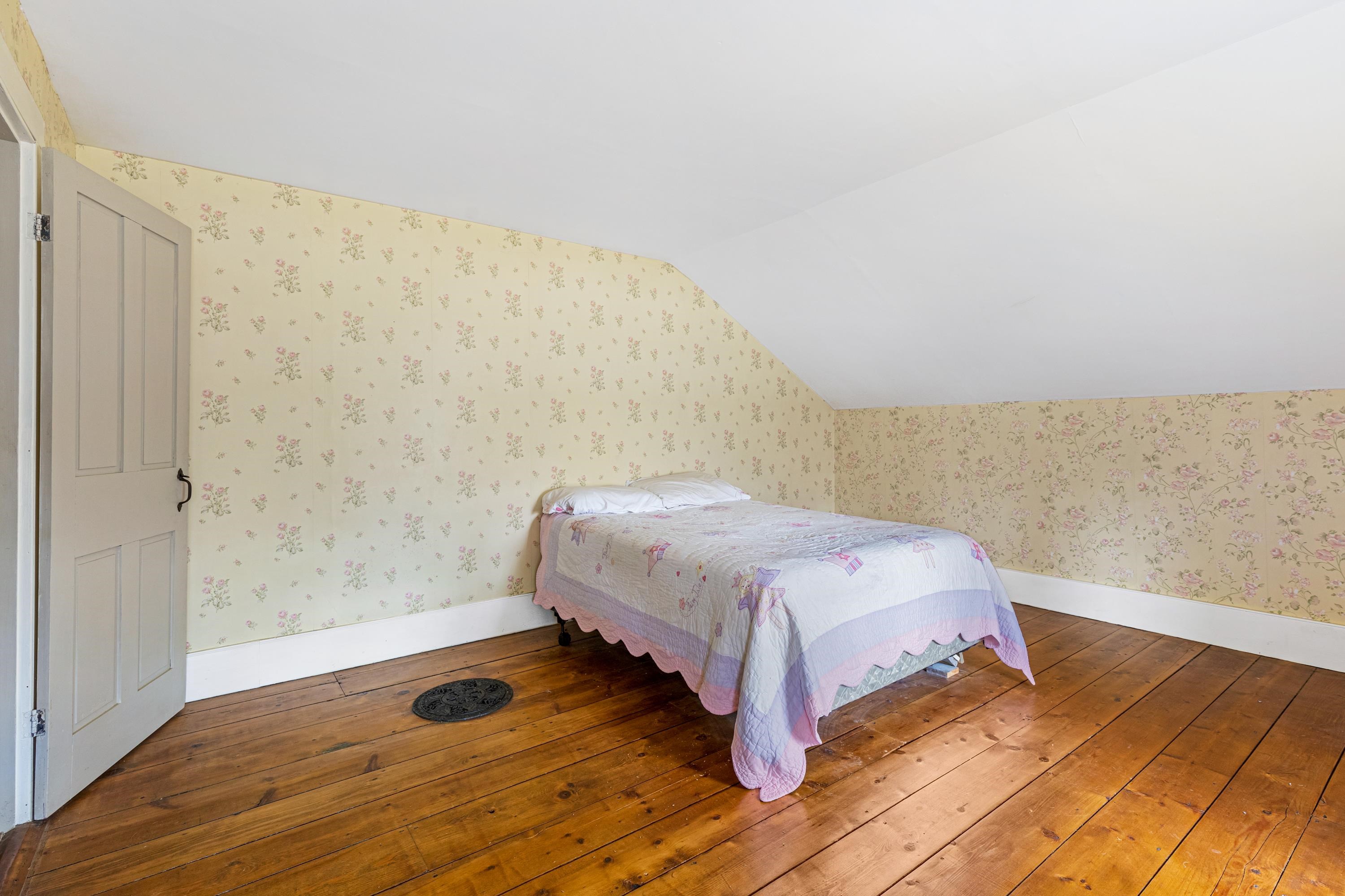 2948 Button Bay Road Vergennes, VT 05491 - Photo 20 of 40