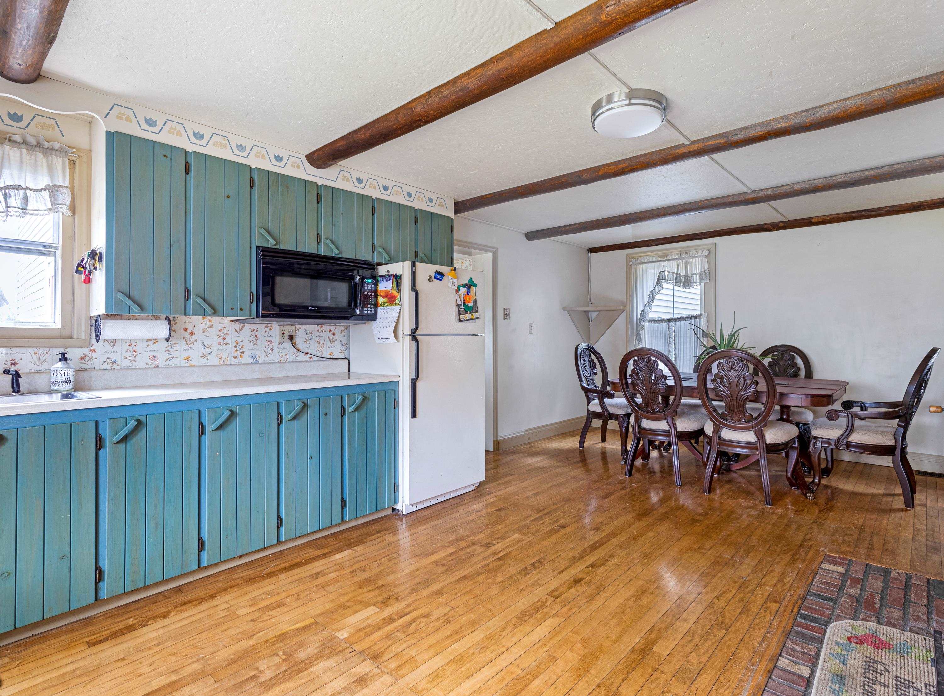 2948 Button Bay Road Vergennes, VT 05491 - Photo 6 of 40