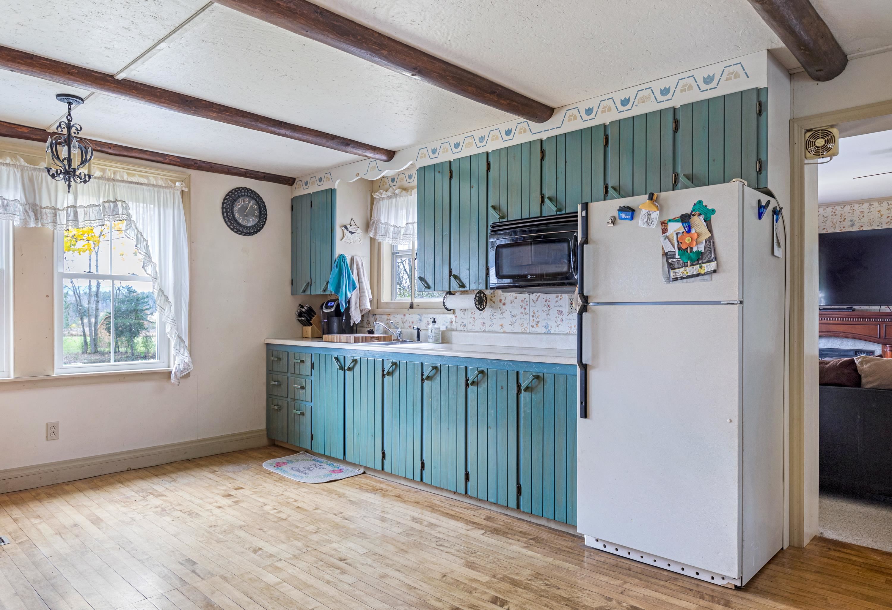 2948 Button Bay Road Vergennes, VT 05491 - Photo 10 of 40