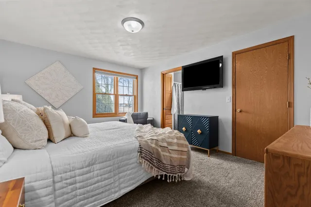 $425,000 | 149 West Elm Drive, Little Chute, WI 54140