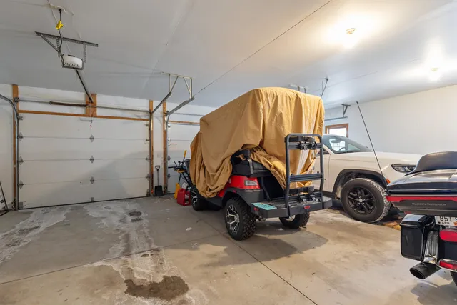 $425,000 | 149 West Elm Drive, Little Chute, WI 54140