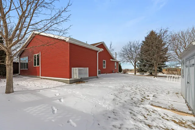 $425,000 | 149 West Elm Drive, Little Chute, WI 54140