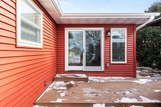 $425,000 | 149 West Elm Drive, Little Chute, WI 54140