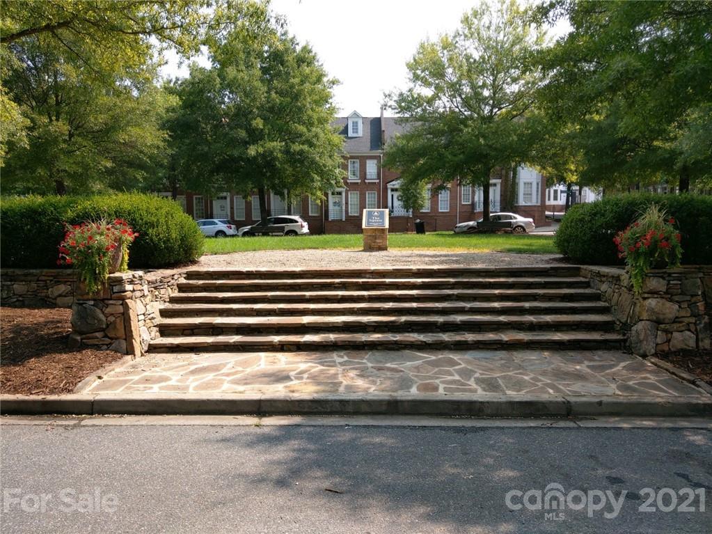14433 Holbrooks Road, Unit 14 Huntersville, NC 28078 - Photo 8 of 10 Gallery Image 8