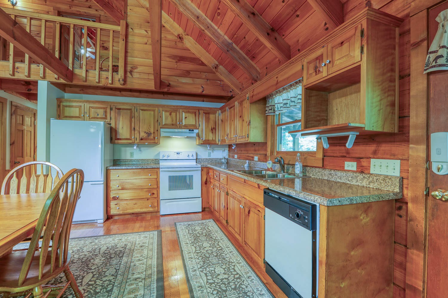 3126 Hatcher Top Road Sevierville, TN 37862 - Photo 10 of 35 Gallery Image 10