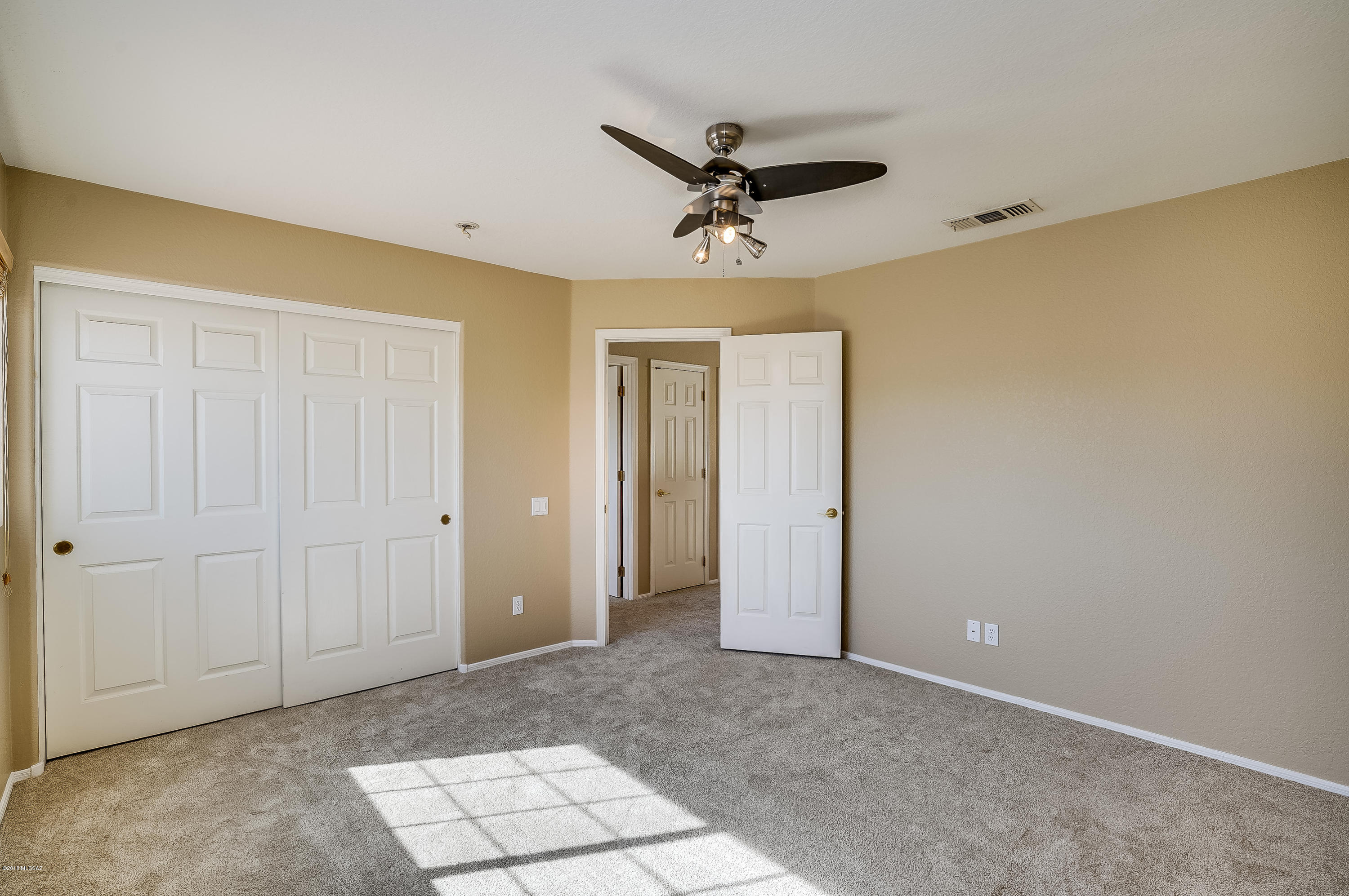 9813 Mountain Crossing Road Tucson, AZ 85748 - Photo 33 of 48 Gallery Image 33