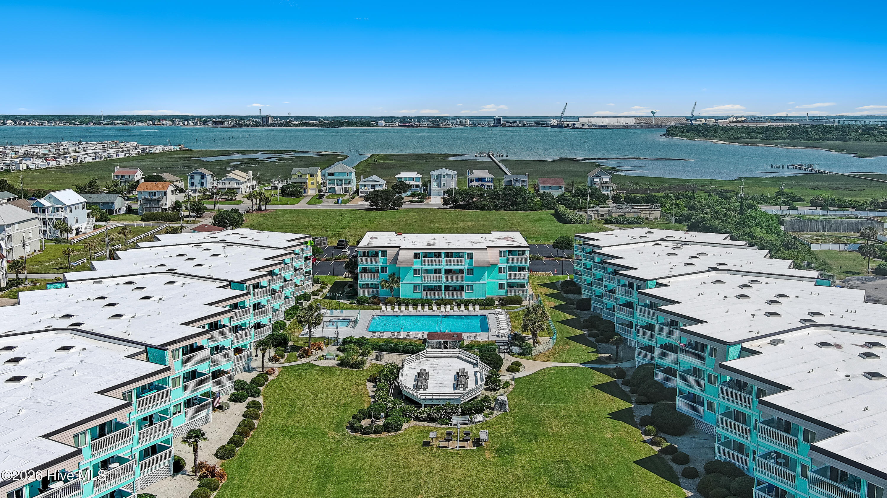 301 Commerce Way, Unit 255 SEA SPRAY Atlantic Beach, NC 28512 - Photo 25 of 33 Incredible Atlantic Beach condo