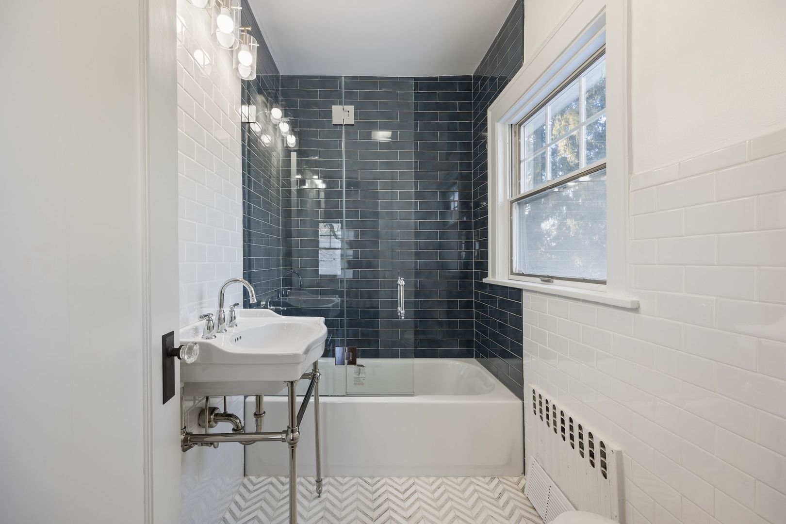 527 Warwick Road Kenilworth, IL 60043 - Photo 45 of 57
