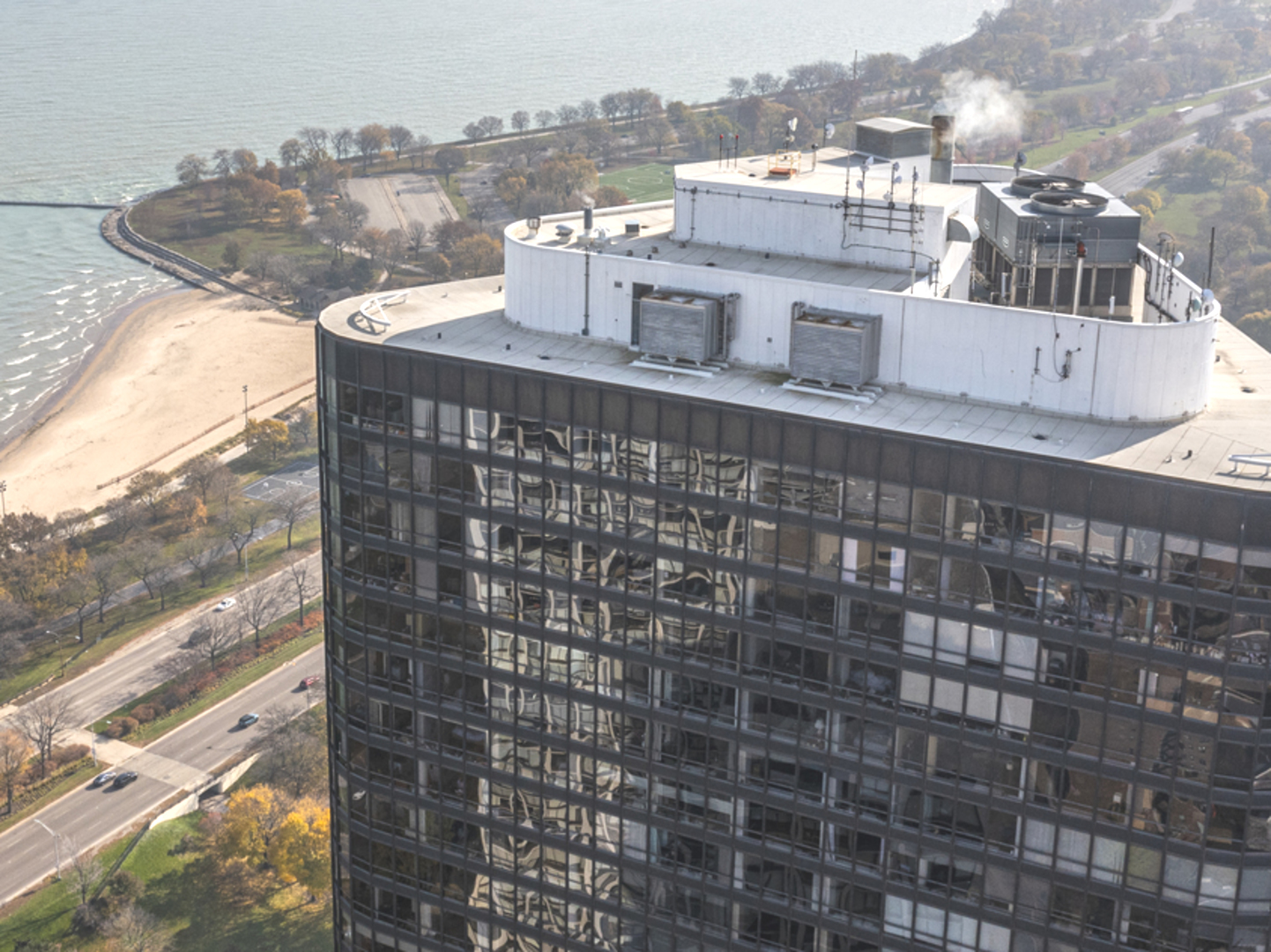 5415 North Sheridan Road, Unit 5409 Chicago, IL 60640 - Photo 30 of 37 a picture of a building