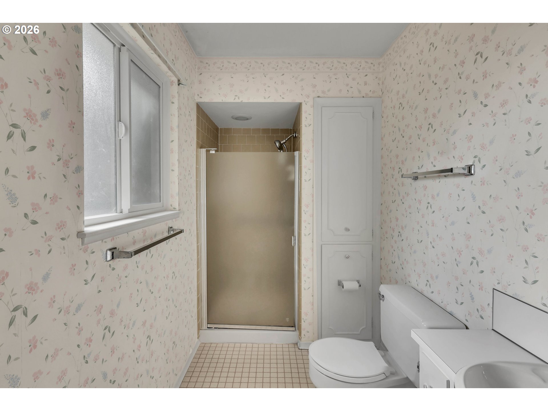 6980 Southwest 130th Avenue Beaverton, OR 97008 - Photo 31 of 38 a bathroom with a sink and a toilet