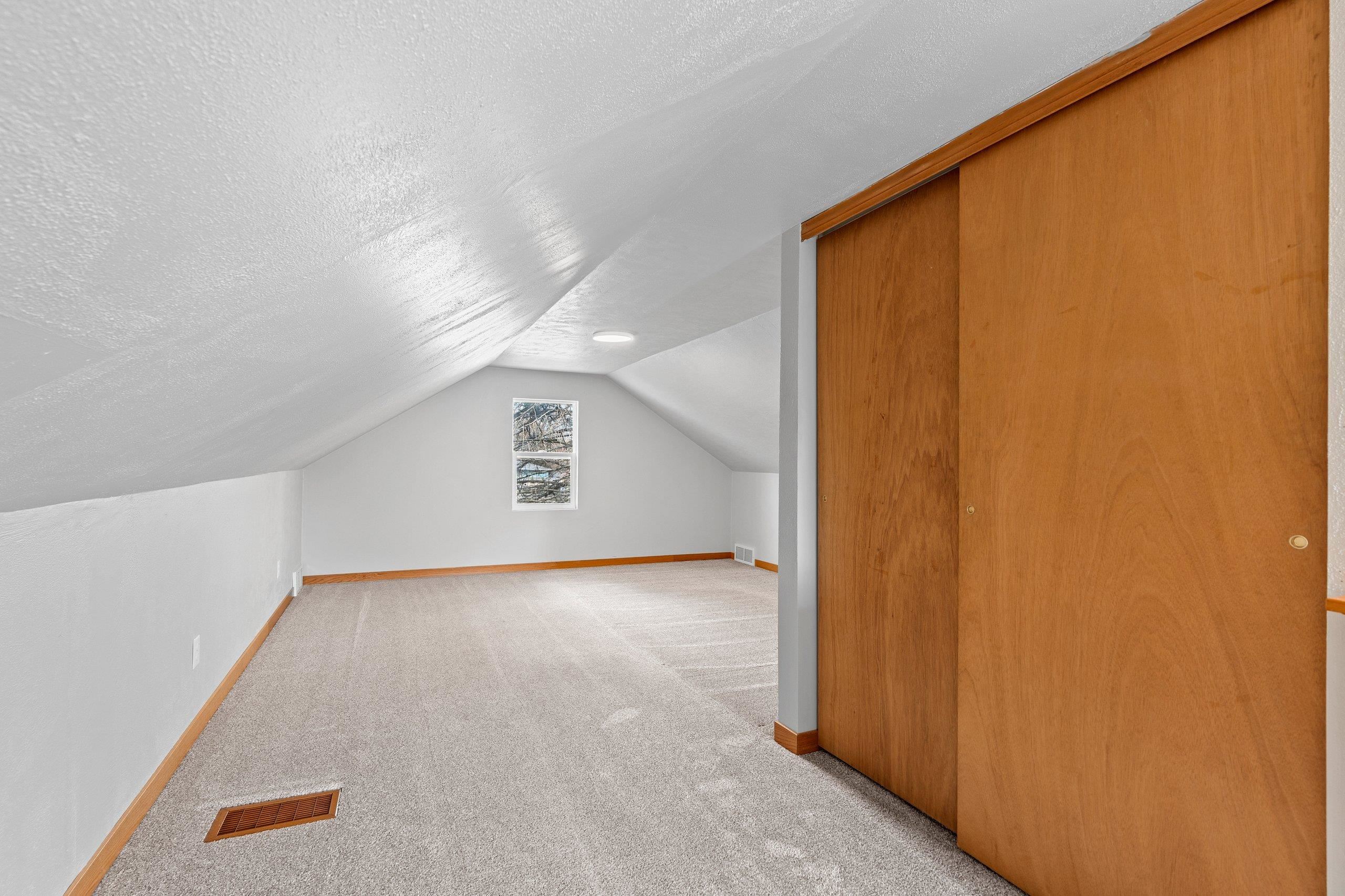 536 East Wilson Avenue Appleton, WI 54915 - Photo 22 of 49