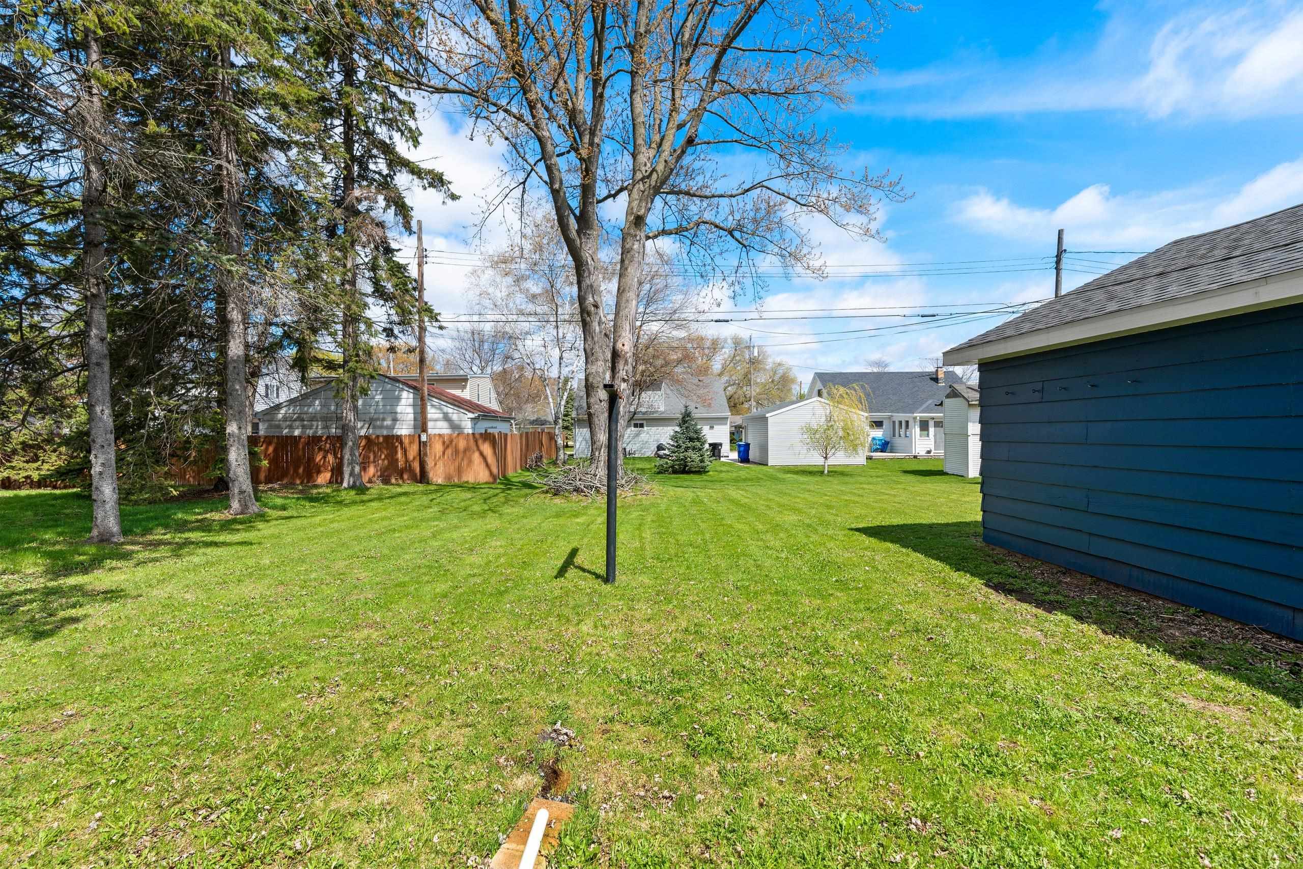 536 East Wilson Avenue Appleton, WI 54915 - Photo 39 of 49